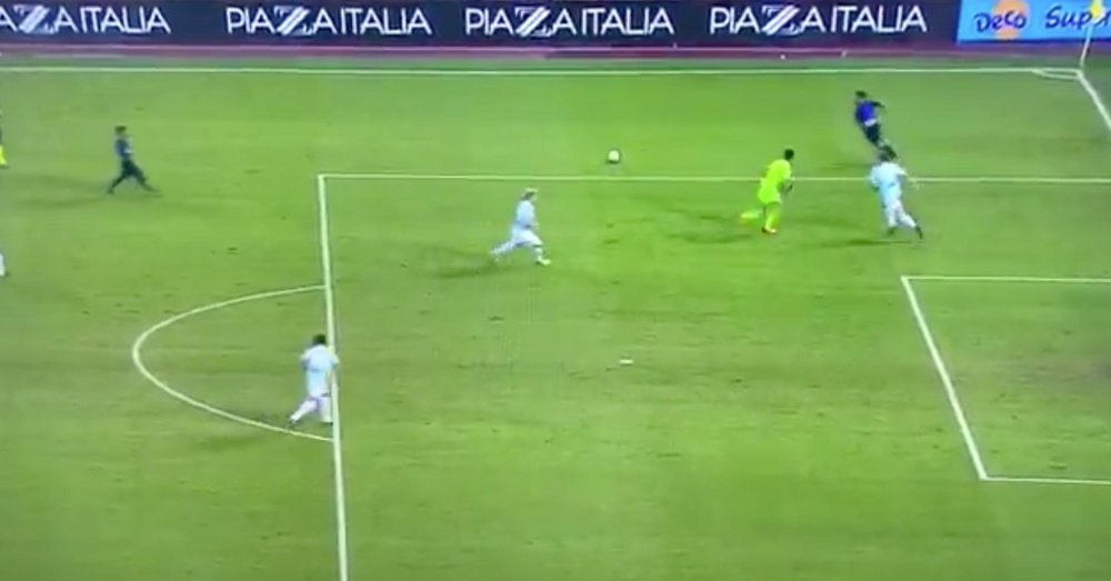Mertens anotó el 1-3 en el Lazio-Nápoles. Twitter