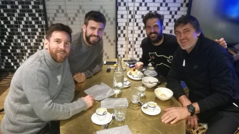 Messi, Pique, Fabregas and Pepe Costa having lunch. Instagram