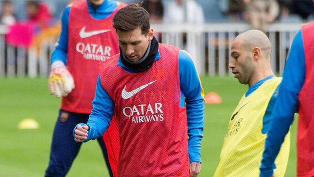 Messi y Mascherano, en un entrenamiento con el Barça. Twitter