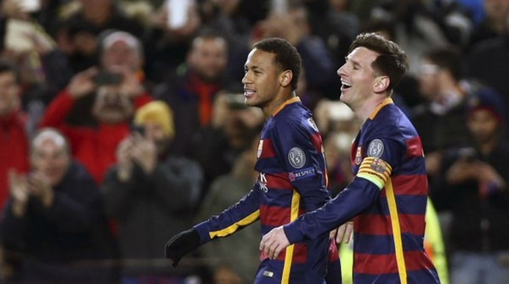 Messi y Neymar celebran un gol con el Barça. Twitter