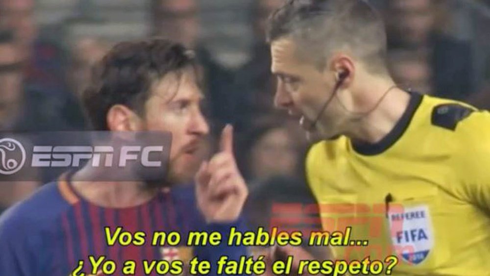 Messi y Skomina discutieron durante el choque. Captura/ESPN