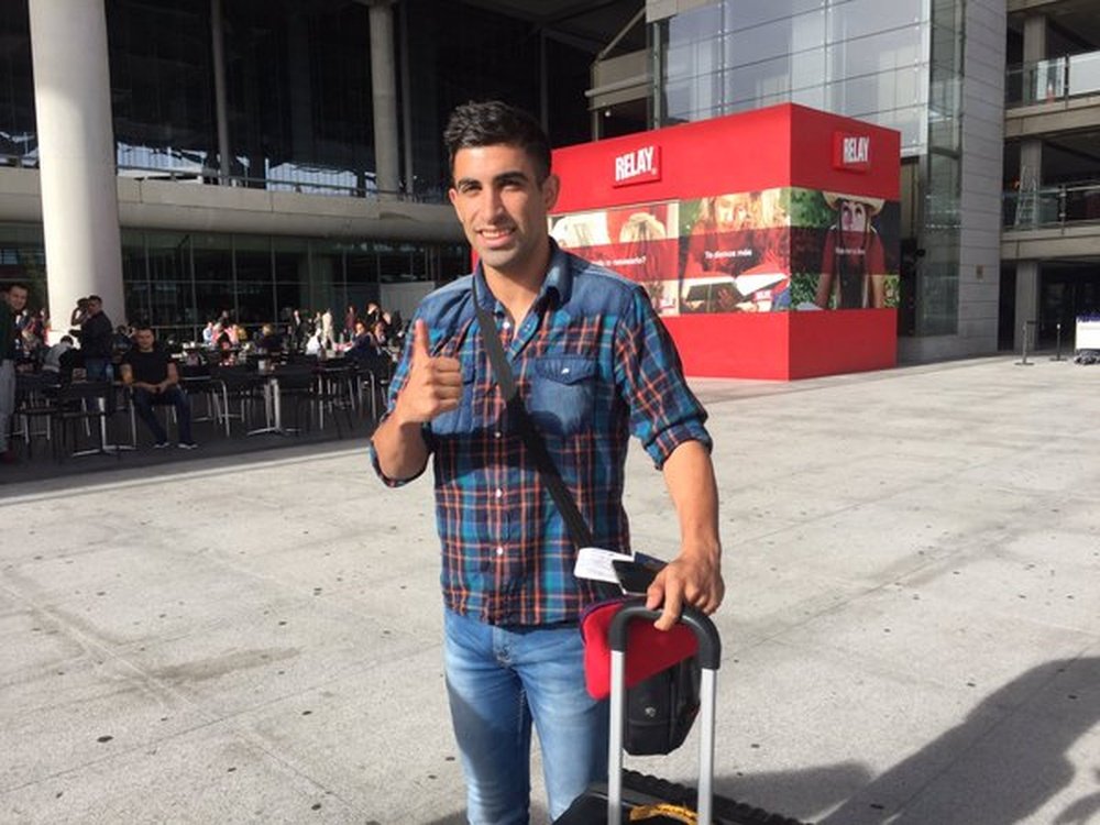 Michael Santos ya está en Málaga para hacer oficial su fichaje. Twitter