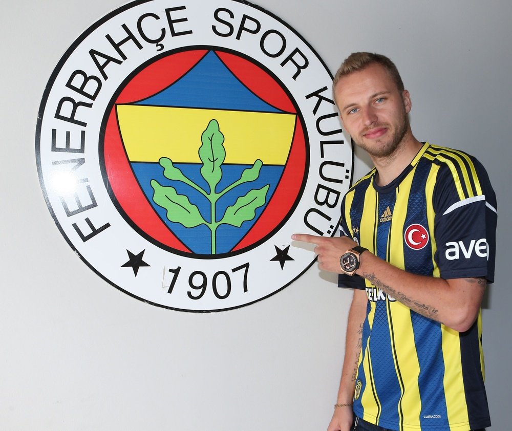Kadlec regresa al club donde dio sus primeros pasos como profesional. Fenerbahçe