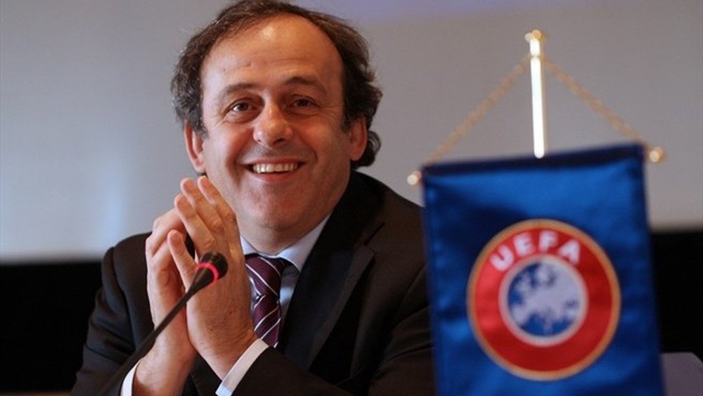 Michel Platini se presenta candidato a la presidencia de la FIFA. UEFA