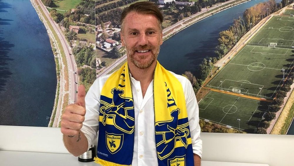 Marcolini deja de entrenar al Chievo. ChievoVerona
