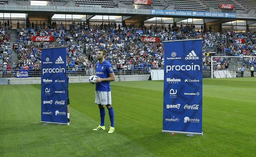 Michu, en su presentación como nuevo jugador del Oviedo. RealOviedo