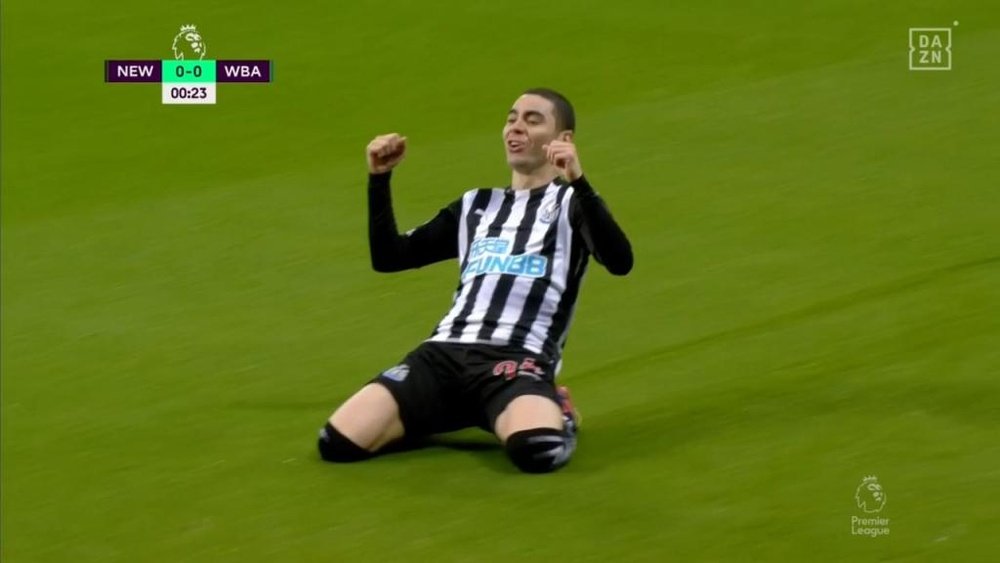 Almirón marcó en 19.98 segundos el segundo gol más rápido del Newcastle. Captura/DAZN