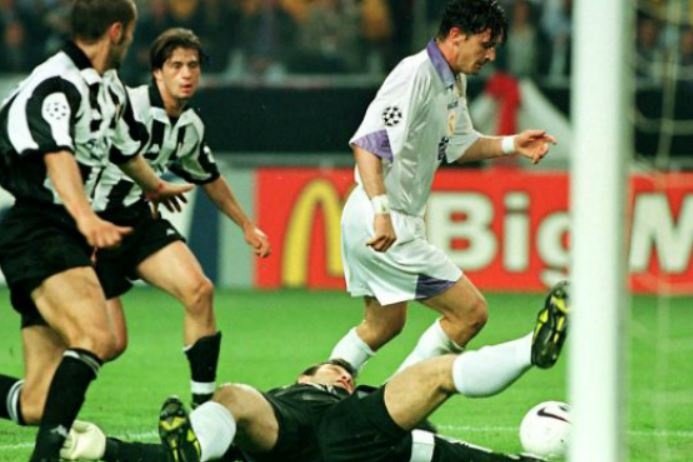 Jugadores históricos del Real Madrid recuerdan la Champions de 1998. AFP