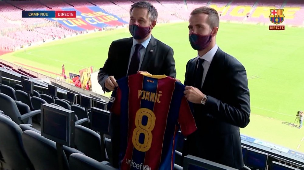 Pjanic récupère le numéro 8 d'Arthur. Capture/Barça TV