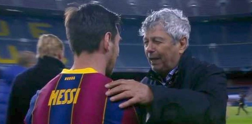 Cal y arena para Lucescu: logró la camiseta de Messi pero el VAR le dio la noche. Captura/MovistarLi