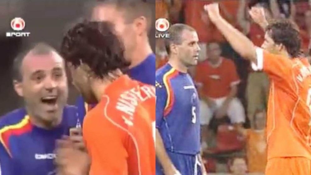 Van Nistelrooy se vengó en pleno partido. Captura/Youtube