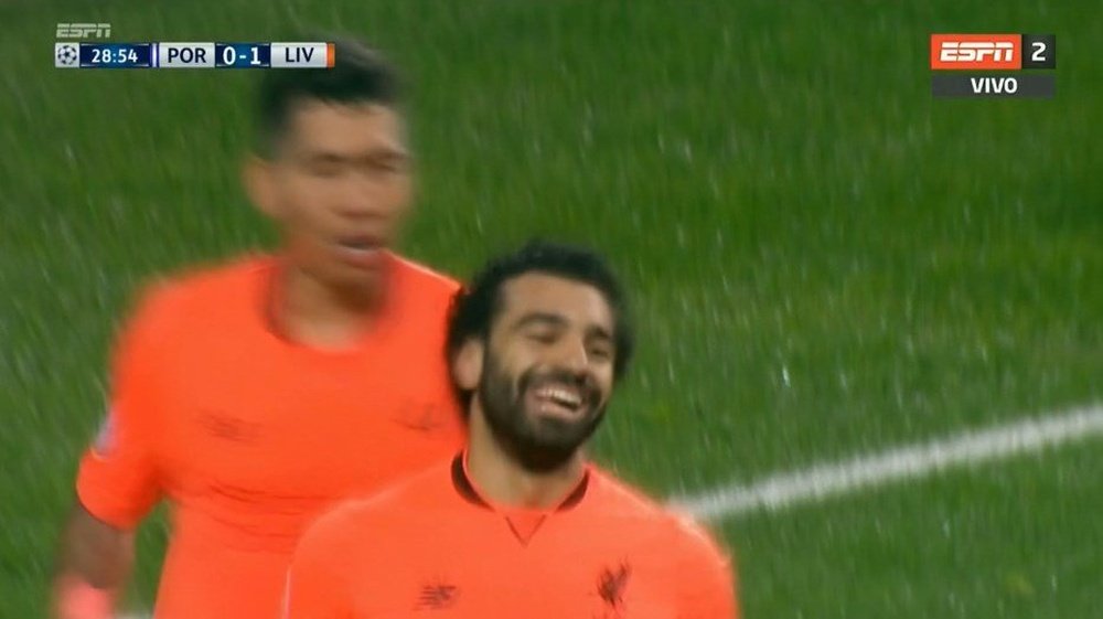 Salah foi só sorrisos no lance do 0-2. Captura/ESPN