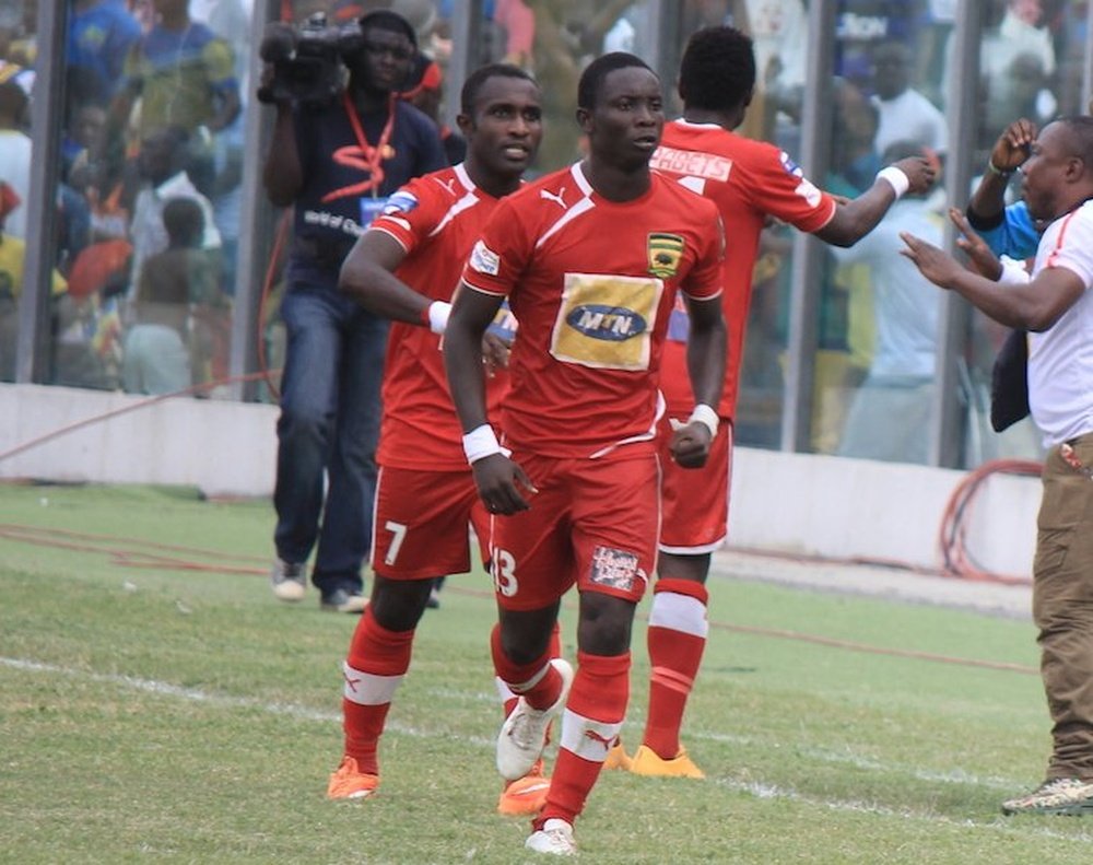 Asante Kotoko's team bus was involved in a serious car accident. @AsanteKotoko_SC