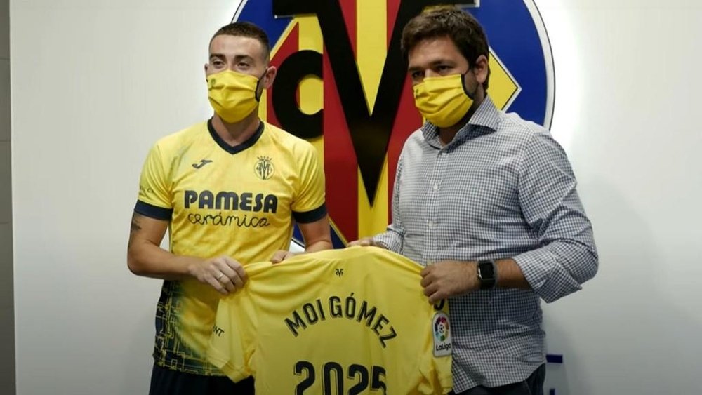 Moi Gómez renovó hasta 2025. Captura/VillarrealCF
