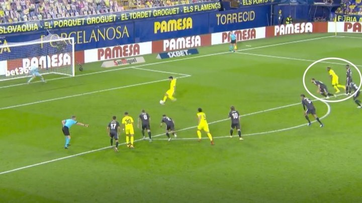 Should Gerard Moreno's penalty have been retaken?