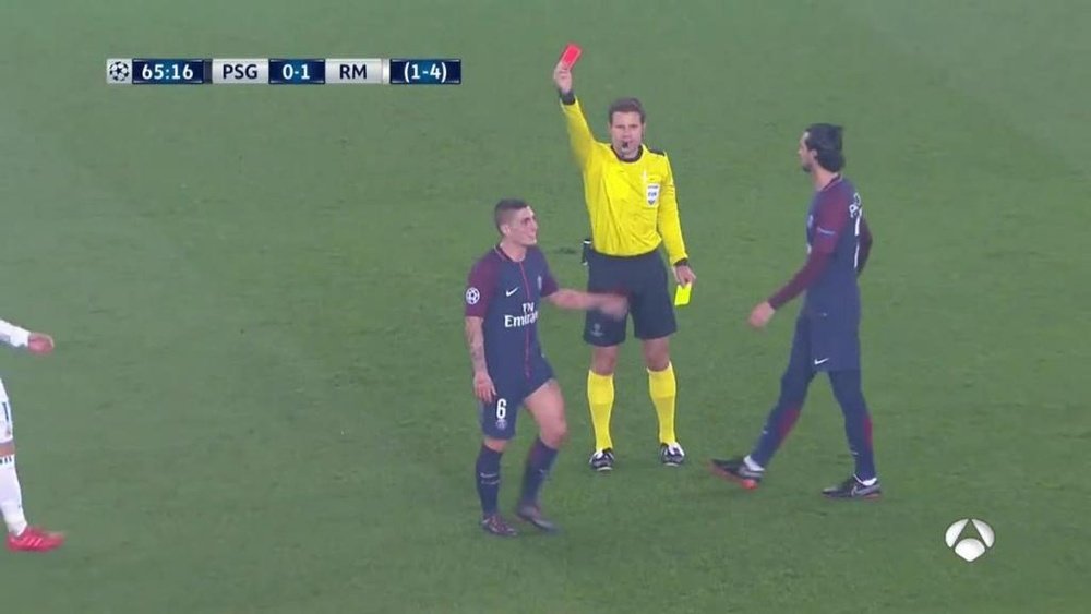 Verratti received a second yellow and was sent off. Screenshot/Antena3