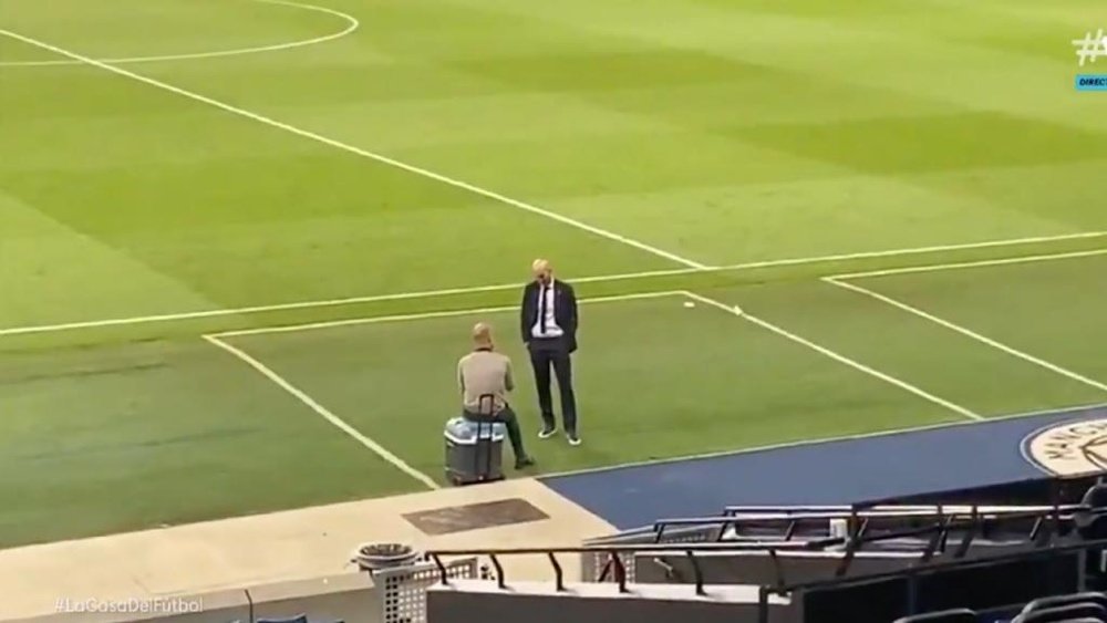 Zidane y Guardiola mantuvieron una conversación tras el partido. Captura/Vamos