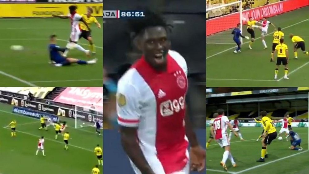 Ajax travolgente in Eredivisie. Captura