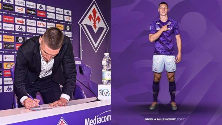 Milenkovic reforça o seu vinculo com a Fiorentina e assina até 2027.AFP