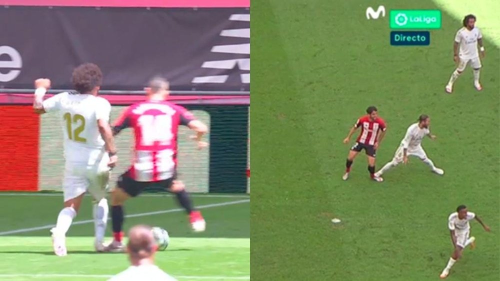 The one on the left was given a penalty while the one on the right was not. Capturas/MovistarFútbol