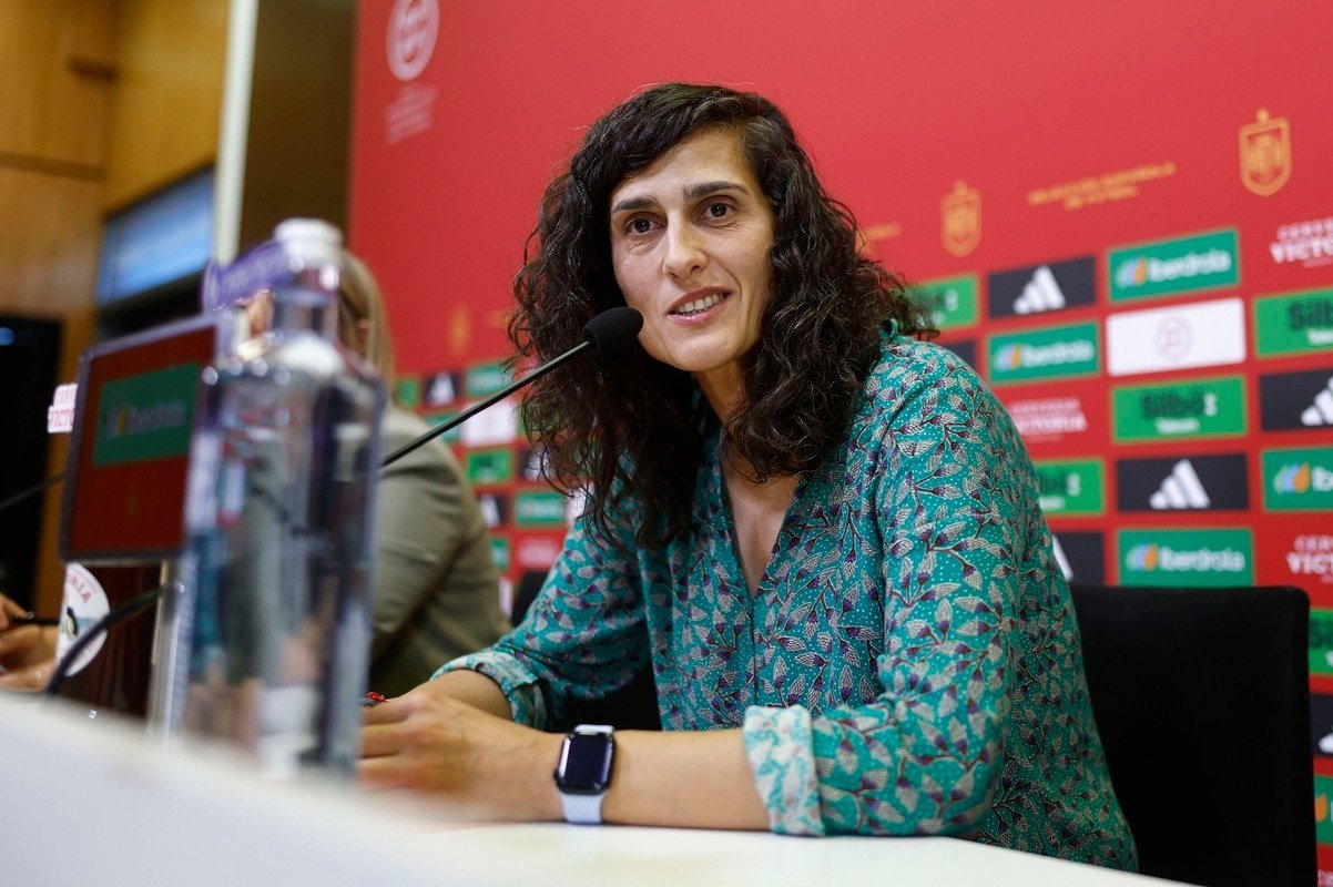 Montse Tomé dio la lista de 26 para los próximos partidos. EFE