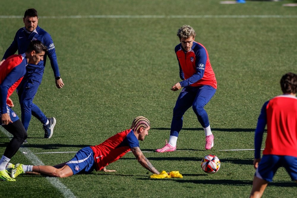 Atletico Madrid striker Alvaro Morata took part in training on Thursday. EFE