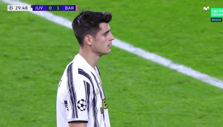 O pesadelo de Morata: mais dois gols anulados por impedimento