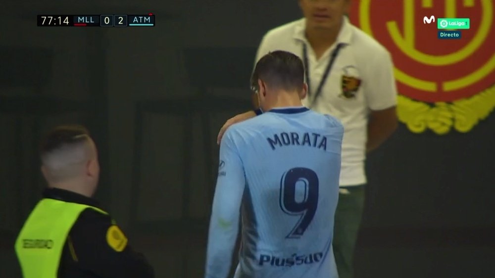 Morata vio dos amarillas en un minuto por encararse con rivales. Movistar+