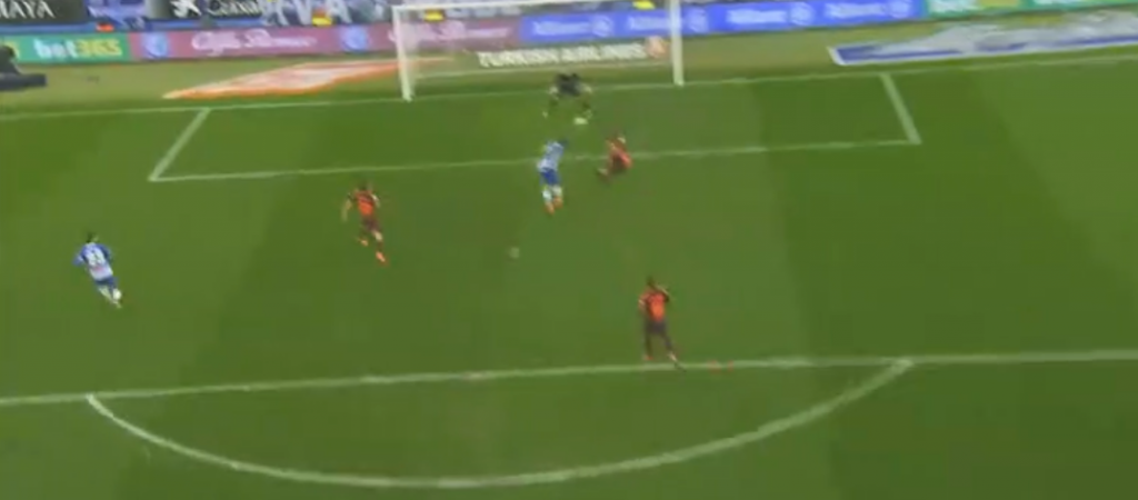 Gerard Moreno fez tremer o Barça com esta cabeçada