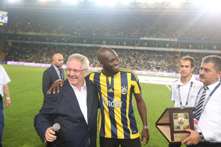 El Fenerbahçe confirma la vuelta de Moussa Sow