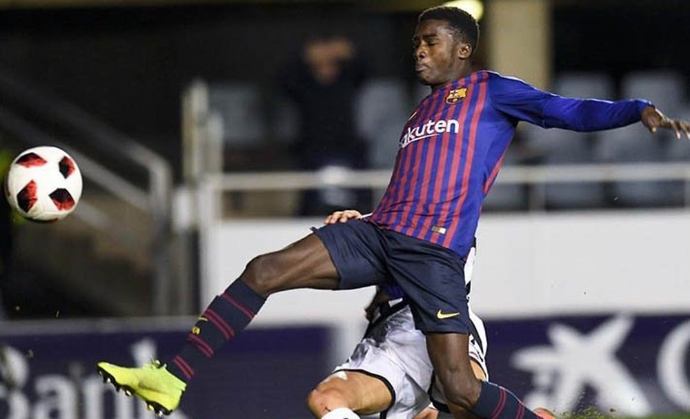 Moussa Wagué joueur du FC Barcelone B. FCBarcelone