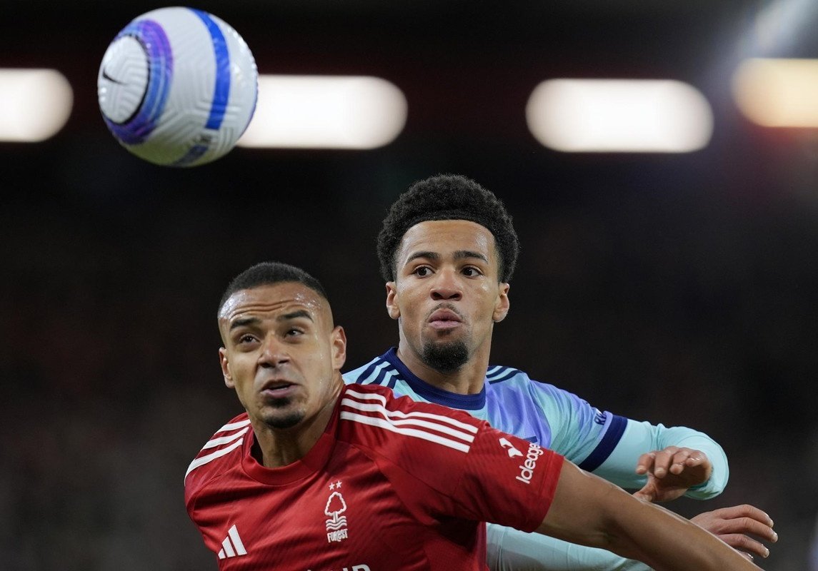 Arsenal held to goalless draw at Forest as title hopes fade away