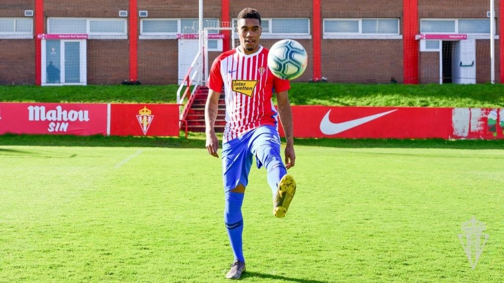 Murilo se entregó a las necesidades del Sporting