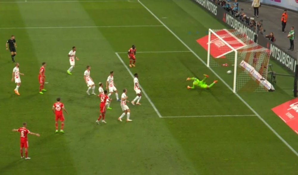 Musiala marcó para el Bayern. Captura/MovistarLigadeCampeones
