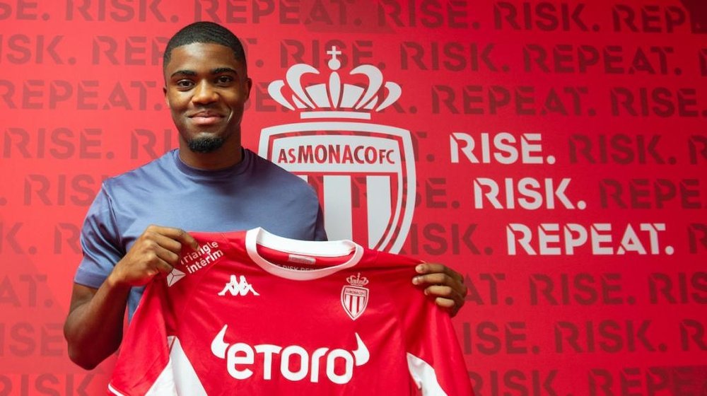 Officiel : Myron Boadu signe à l'AS Monaco. ASMónaco