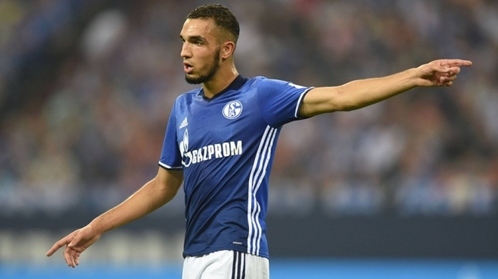 El futbolista argelino firmó hasta 2021. Schalke04