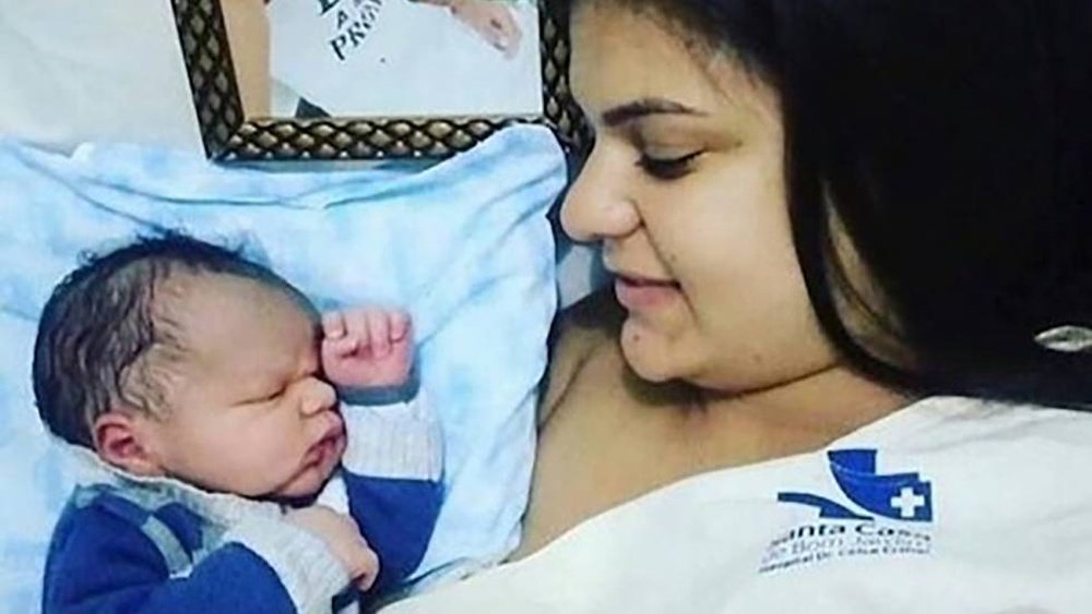 Graziele dio a luz al hijo de Tiaguinho meses después del accidente. Twitter