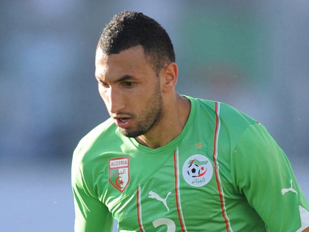 El argelino Nadir Belhadj, ex jugador del Al-Sadd, ha firmado contrato con el Sedan. AFP