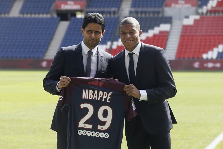 La Liga continue to pressure PSG over Mbappe contract. EFE