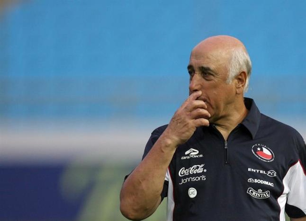 Nelson Acosta ha sido el técnico de Chile en 92 encuentros. EFE