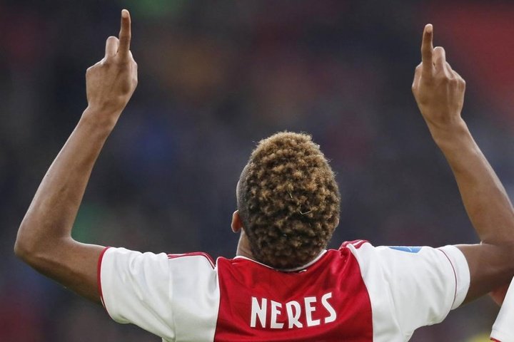 L'Ajax ferme sa grande semaine avec une victoire en championnat