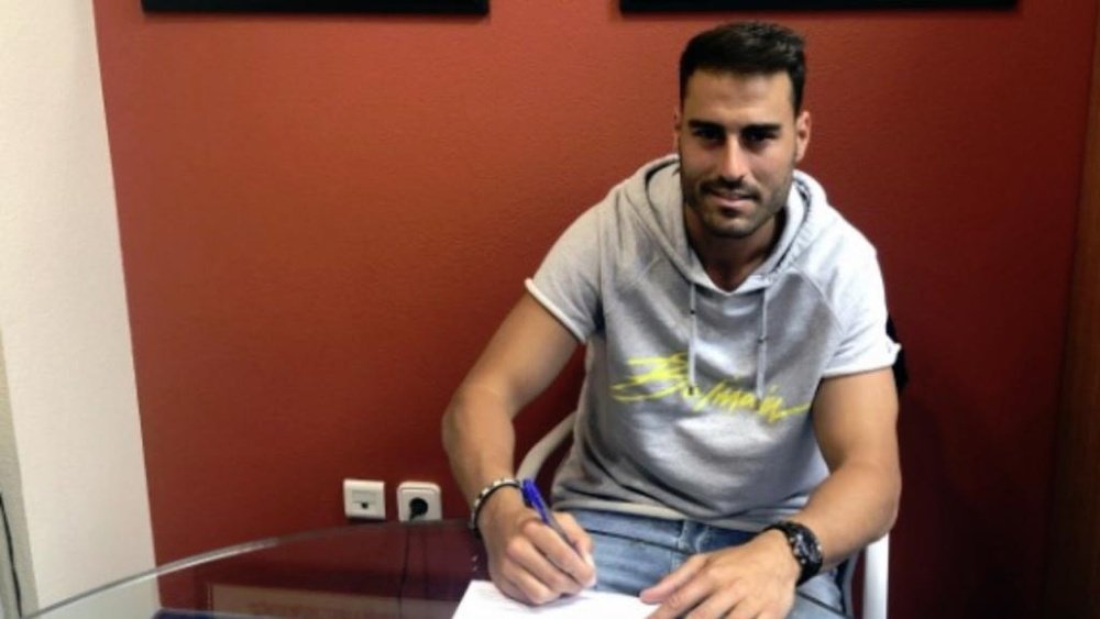 Albiach firmó para la siguientes dos temporadas. CDNumancia