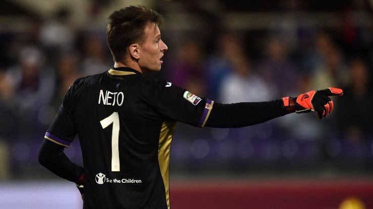 Neto podría hacer las maletas e irse al Valencia. ESPNFC