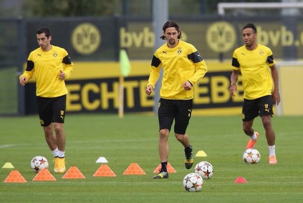 Arsenal are interested in making a move for Borussia Dortmund defender Neven Subotic (C). Twitter