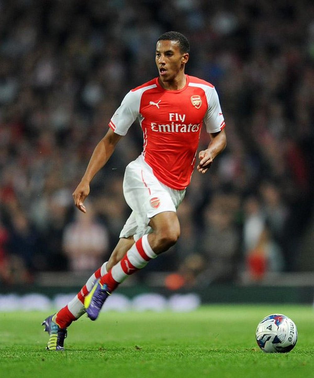Newcastle United have announced the signing of Isaac Hayden from Arsenal. Twitter