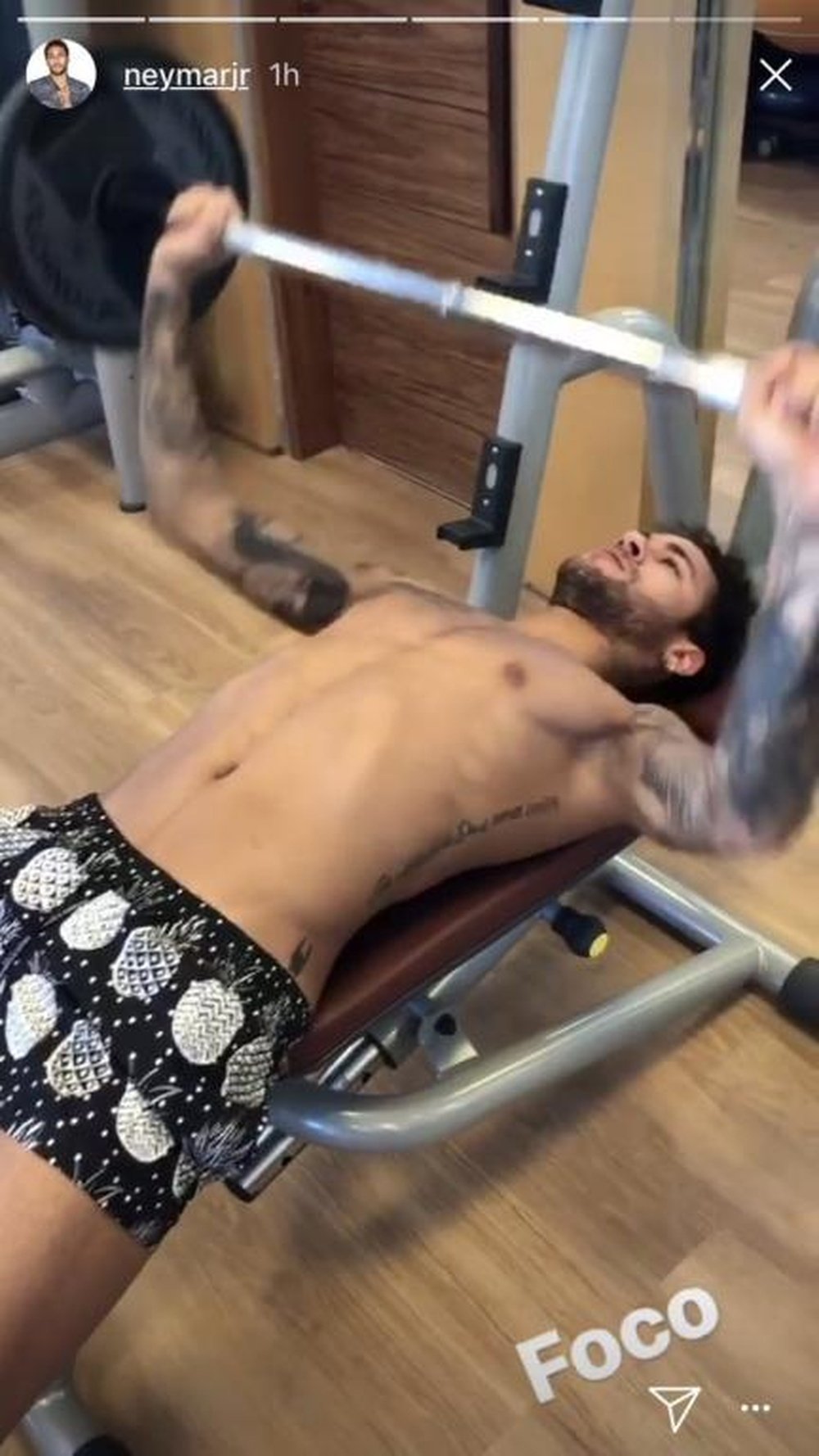 Neymar se probó en el gimnasio. Instagram/NeymarJR