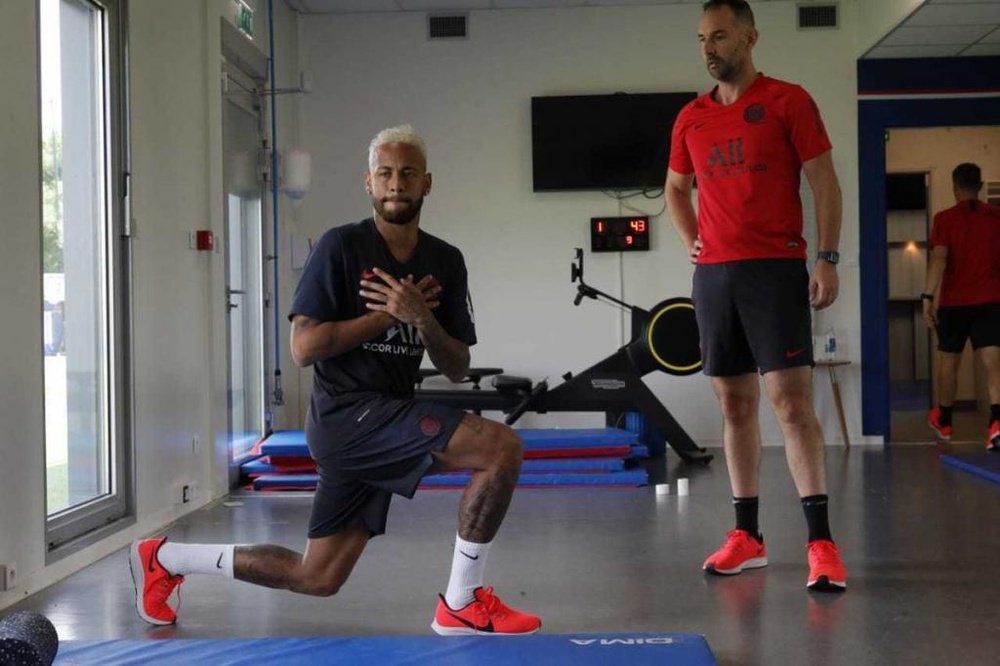 Neymar, de retour à l'entraînement avec le PSG. Twitter/NeymarJrSite