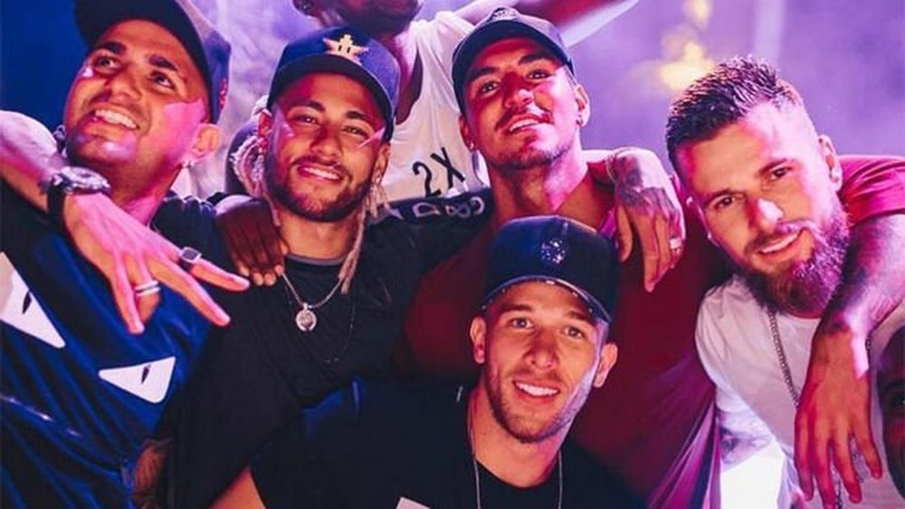 Arthur has apologised for his appearance at Neymar's recent party. Instagram