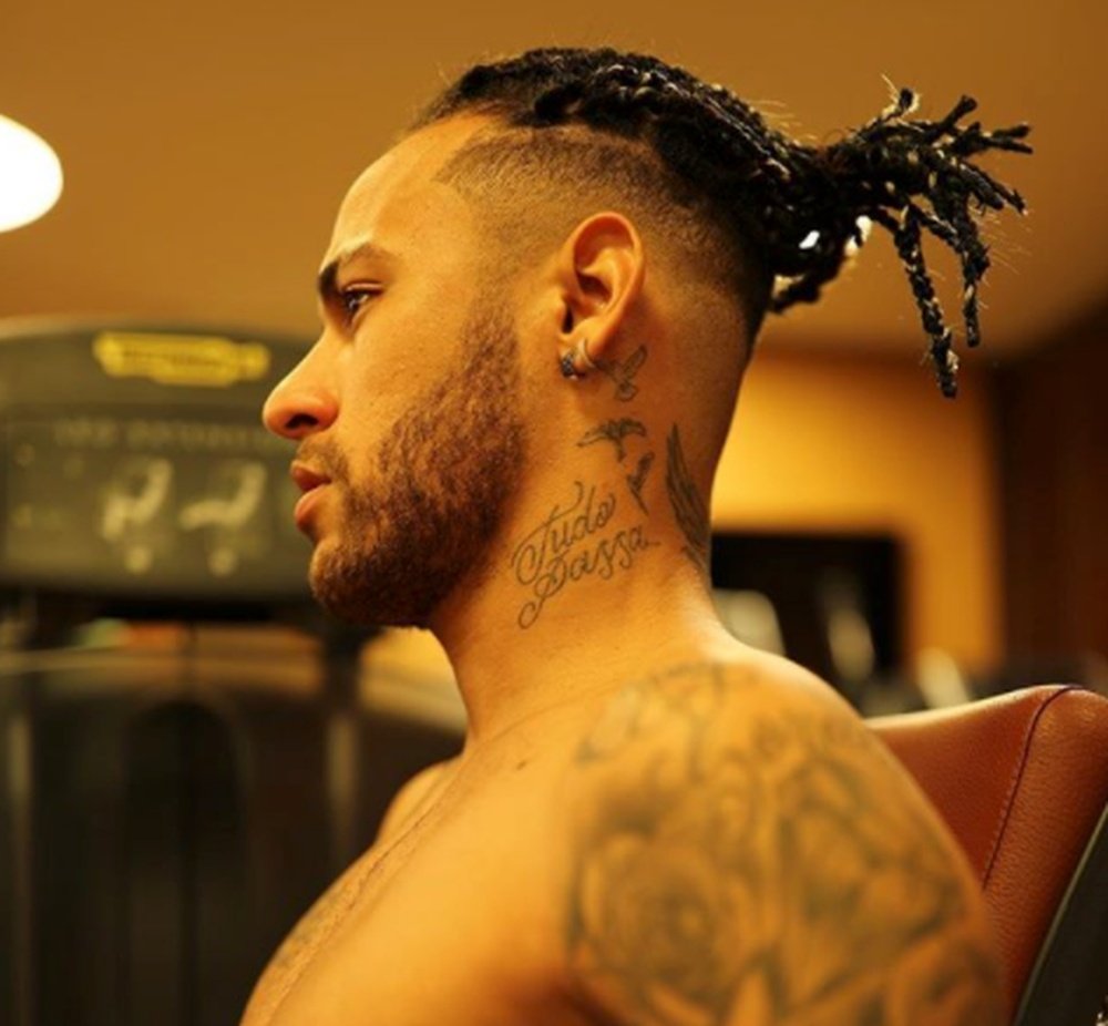 Neymar sorprendió con unas rastas. Instagram/NeymarJR