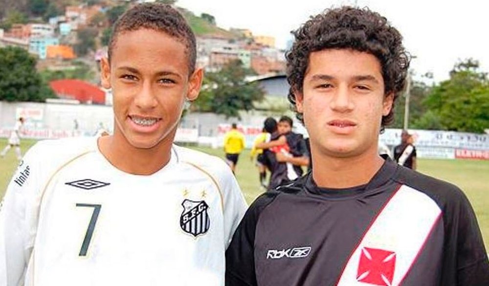 O Santos colocou uma foto de Neymar e Coutinho juntos. Twitter